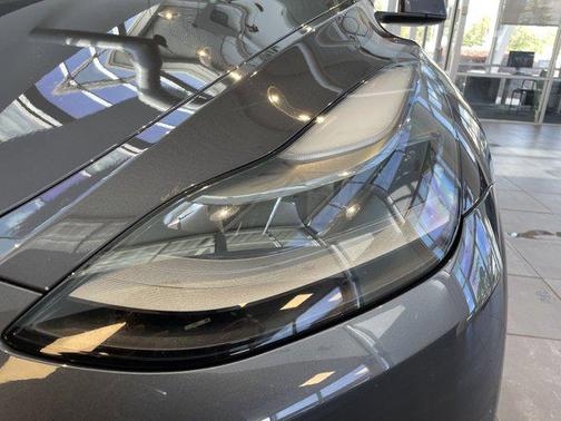 2021 Tesla Model Y Performance Dual Motor All-Wheel Drive