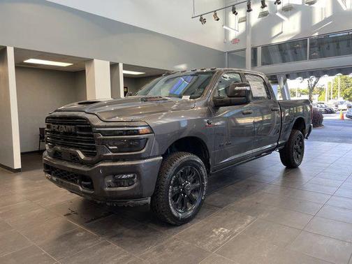 2025 RAM 2500 Laramie Crew Cab 4x4 6'4' Box