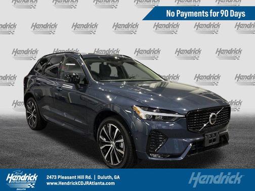 2025 Volvo XC60 B5 Plus