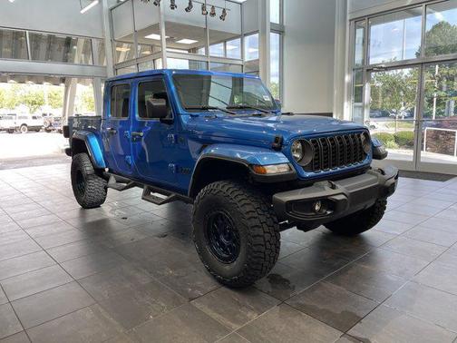 2025 Jeep Gladiator Nighthawk