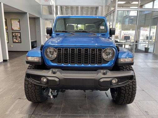 2025 Jeep Gladiator Nighthawk