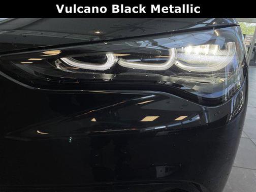 2024 Alfa Romeo Stelvio Veloce AWD