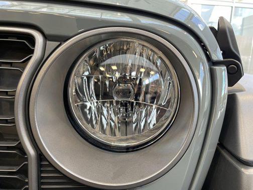 2025 Jeep Wrangler 4xe Sport S