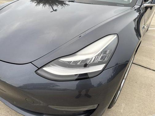 2018 Tesla Model 3 Mid Range