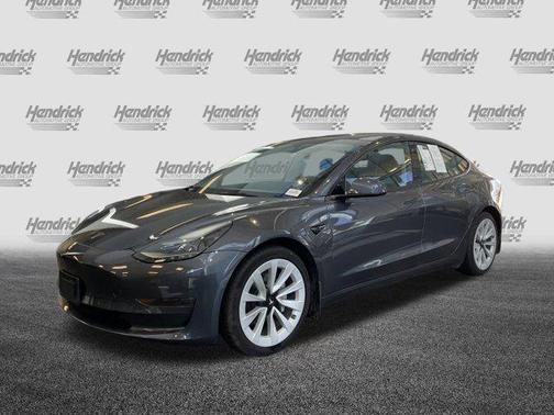 2022 Tesla Model 3 Standard Range