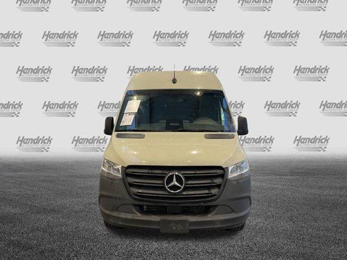 2025 Mercedes-Benz Sprinter 2500 High Roof