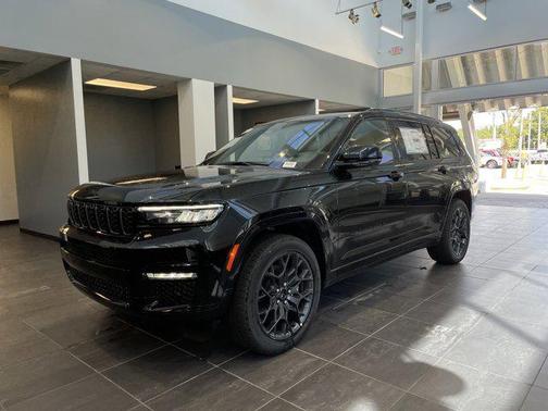 2025 Jeep Grand Cherokee L Summit Reserve
