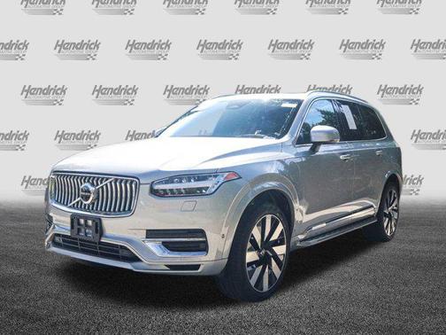 2023 Volvo XC90 Recharge Plug-In Hybrid T8 Ultimate Bright Theme 7-Seater