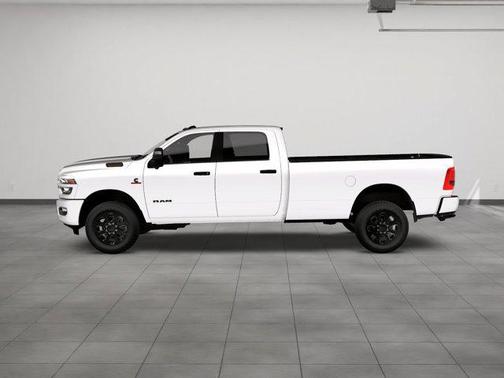 2026 RAM 2500 Big Horn Crew Cab 4x4 8' Box