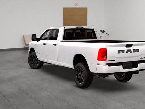 2026 RAM 2500 Big Horn Crew Cab 4x4 8' Box