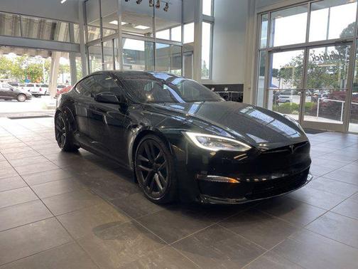 2021 Tesla Model S Plaid