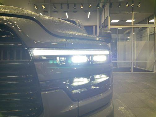 2026 RAM 2500 Laramie Crew Cab 4x4 6'4' Box