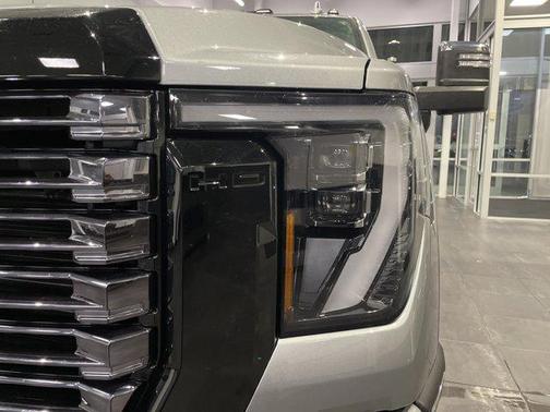 2025 GMC Sierra 2500 Denali Ultimate