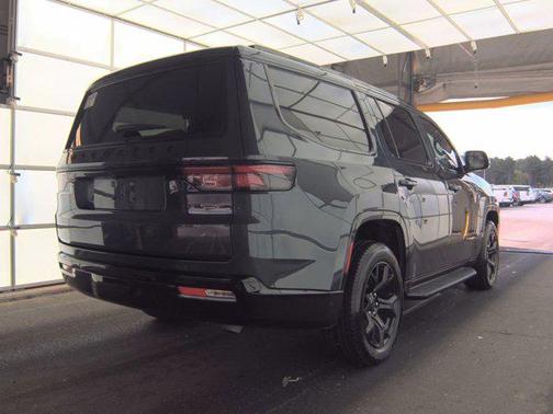 2024 Jeep Wagoneer Series II Carbide 4x2