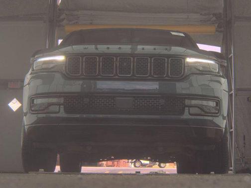 2024 Jeep Wagoneer Series II Carbide 4x2