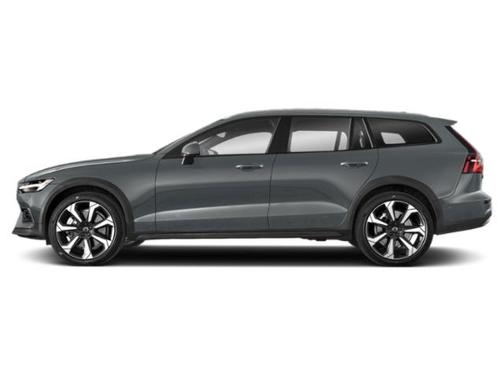 2025 Volvo V60 Cross Country B5 Plus