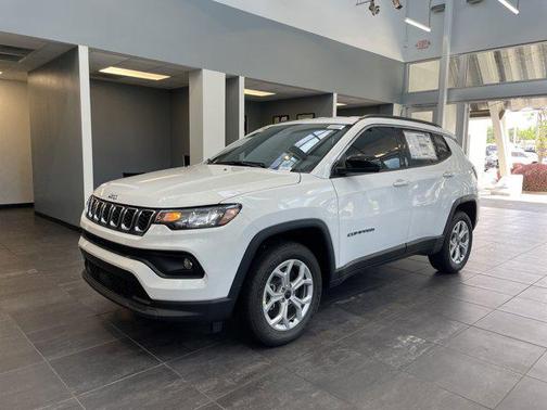 2025 Jeep Compass Latitude