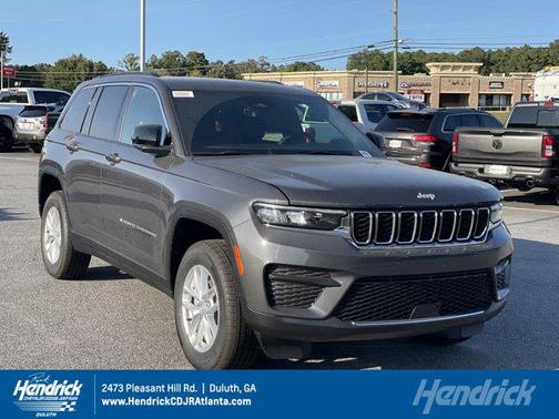 2025 Jeep Grand Cherokee Laredo