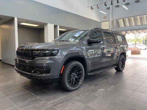 2025 Jeep Wagoneer L Series II Carbide 4x4