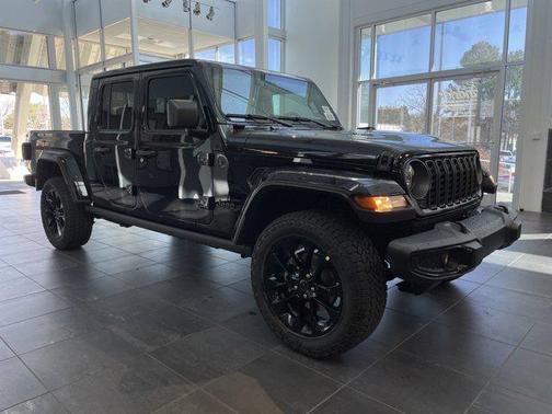 2025 Jeep Gladiator Nighthawk