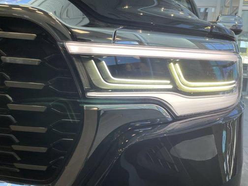 2025 RAM 1500 ST