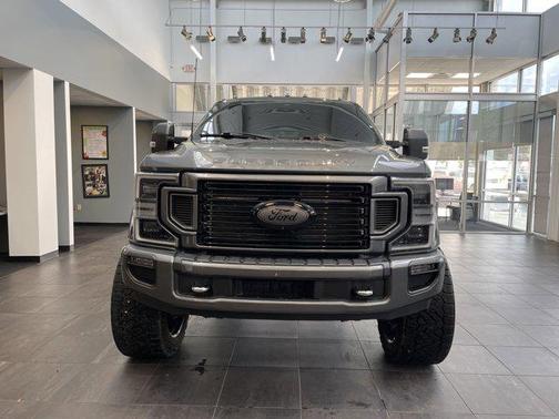 2022 Ford F-250 Platinum