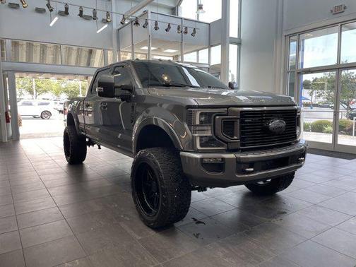 2022 Ford F-250 Platinum