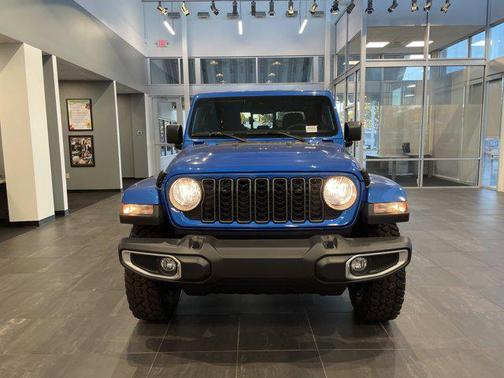 2025 Jeep Gladiator High Tide