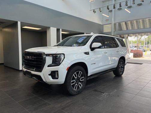 2024 GMC Yukon 4WD AT4