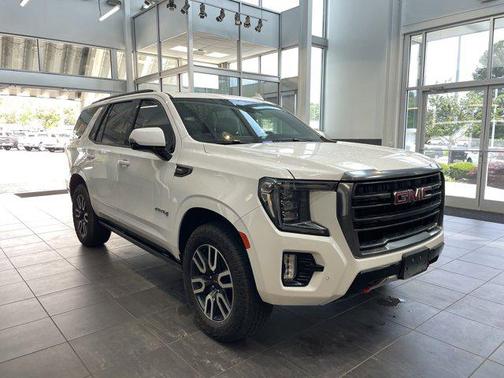 2024 GMC Yukon 4WD AT4