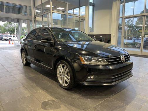 2017 Volkswagen Jetta 1.8T SEL