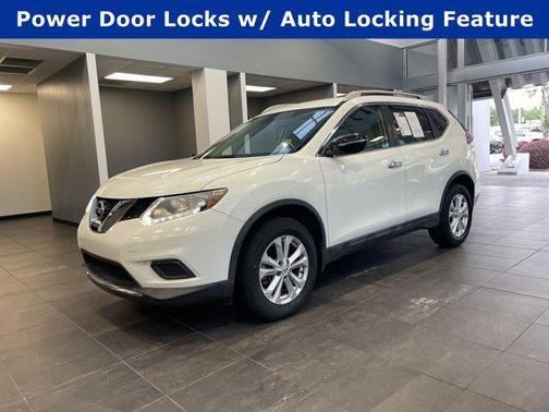 2016 Nissan Rogue SV