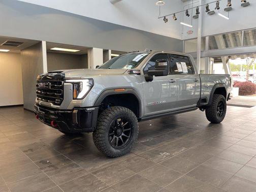 2024 GMC Sierra 2500 AT4