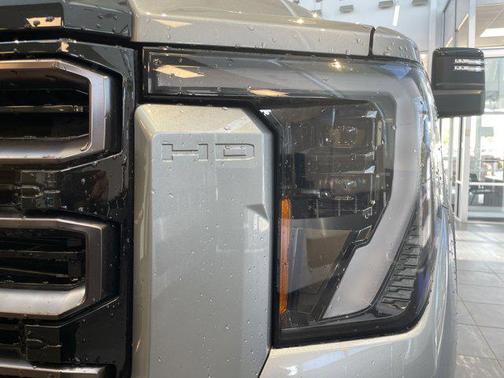 2024 GMC Sierra 2500 AT4