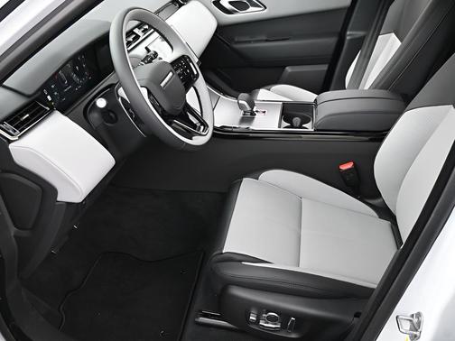Fuji White 2025 Land Rover Range Rover 3.0L V6 Supercharged HSE