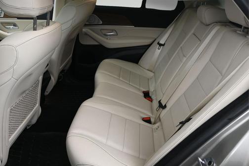 Beige / Tan 2022 Mercedes-Benz GLE 350 4MATIC