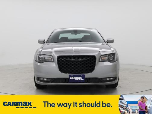 2017 Chrysler 300 S