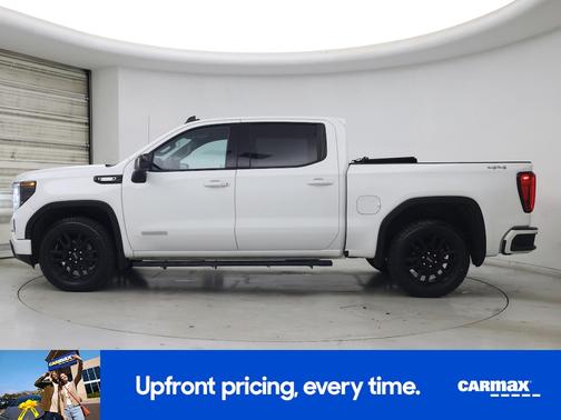 White 2023 GMC Sierra 1500 Elevation