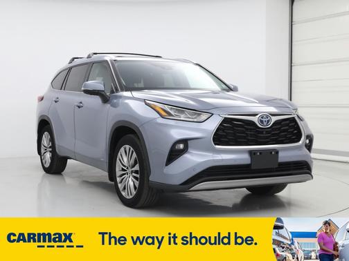 2023 Toyota Highlander Hybrid Platinum