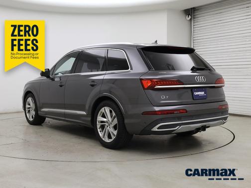 Gray 2020 Audi Q7 Prestige