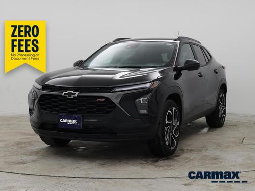 Black 2025 Chevrolet Trax 2RS