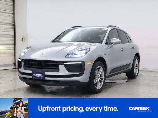 2022 Porsche Macan 