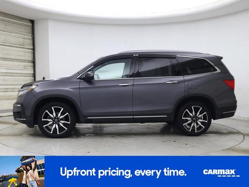 Gray 2022 Honda Pilot Touring