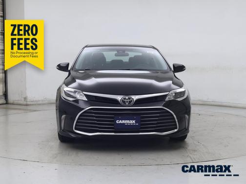 Black 2018 Toyota Avalon XLE