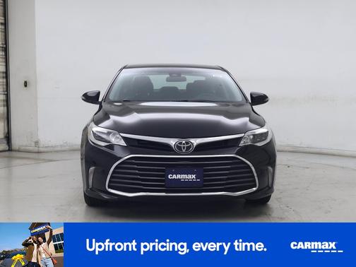 Black 2018 Toyota Avalon XLE