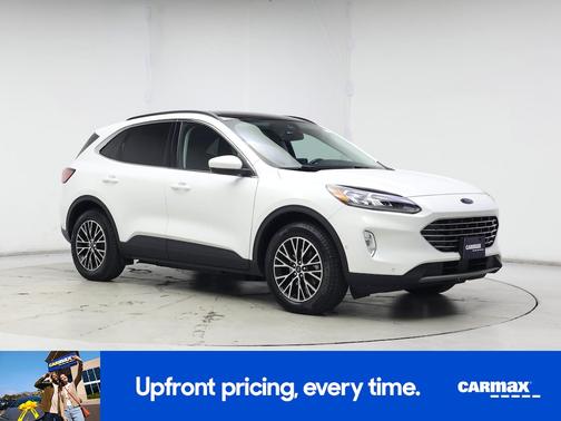 2021 Ford Escape PHEV Titanium