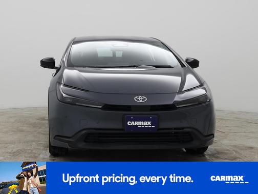 2025 Toyota Prius LE