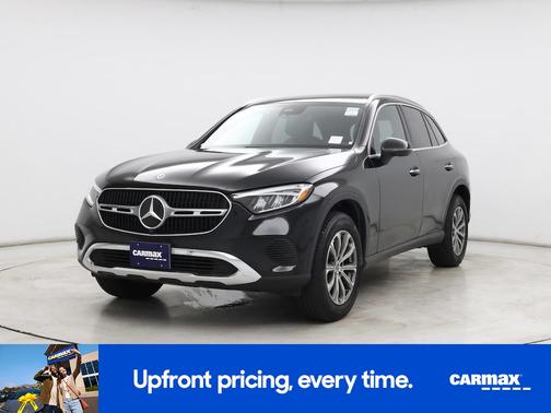 Black 2024 Mercedes-Benz GLC 300