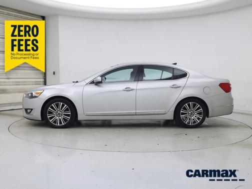 Silver 2016 Kia Cadenza Premium
