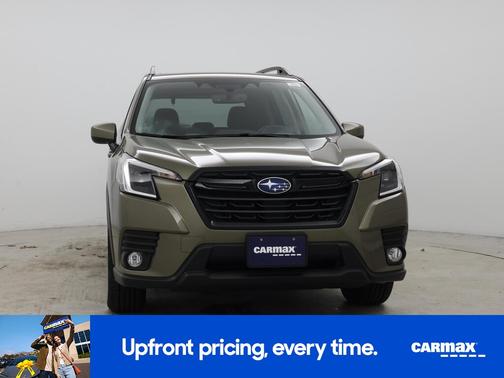 Green 2022 Subaru Forester Premium